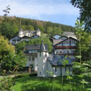 IMG_2784 Landhotel Doerr (en miniatuur kerkje) in Feudingen