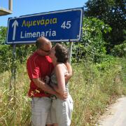 17 In het dorp Limenaria!